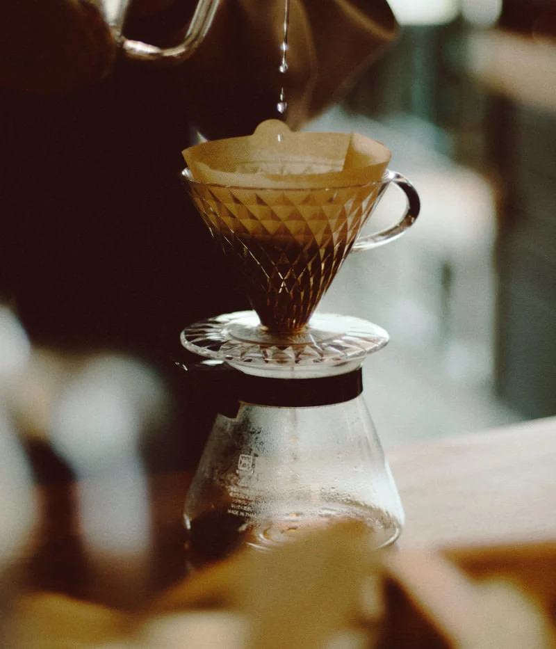 ドリッパーとペーパーフィルター